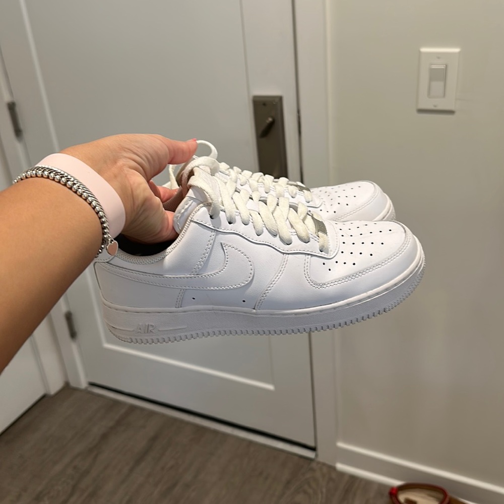 Air Force ones size 9 very lightly used